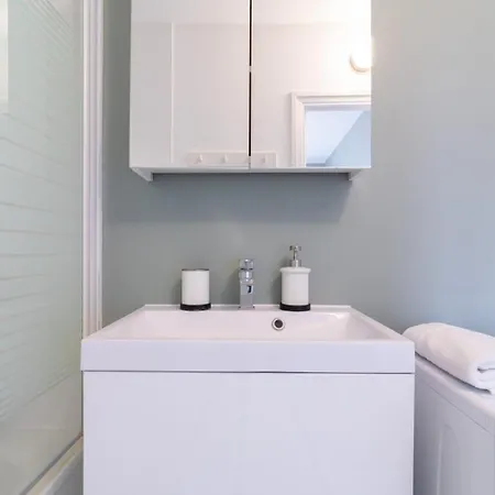 Hypercentre - 2 Pieces Confortable Rijsel